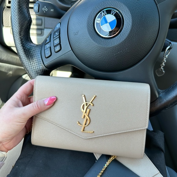 Yves Saint Laurent Wallet on a chain handbag - Picture 2 of 4